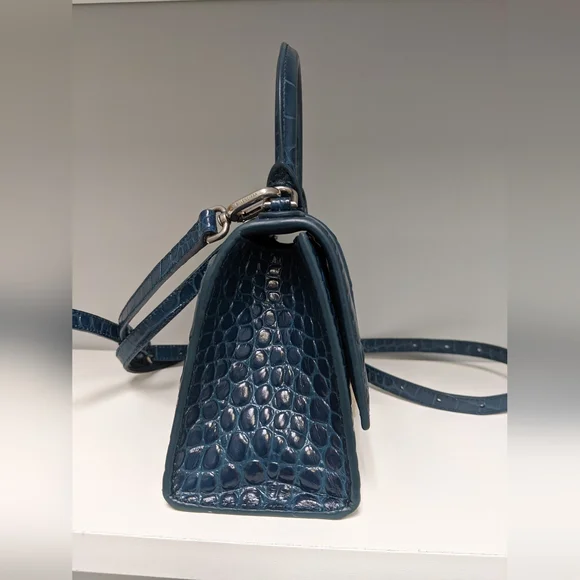 Balenciaga Hourglass Mini Crocodile Embossed Bag <<⬇️PRICE DROP⬇️>> - Picture 4 of 15